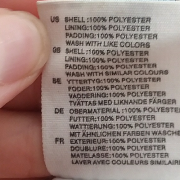 5 for $20! Black H&M vest - Picture 7 of 7